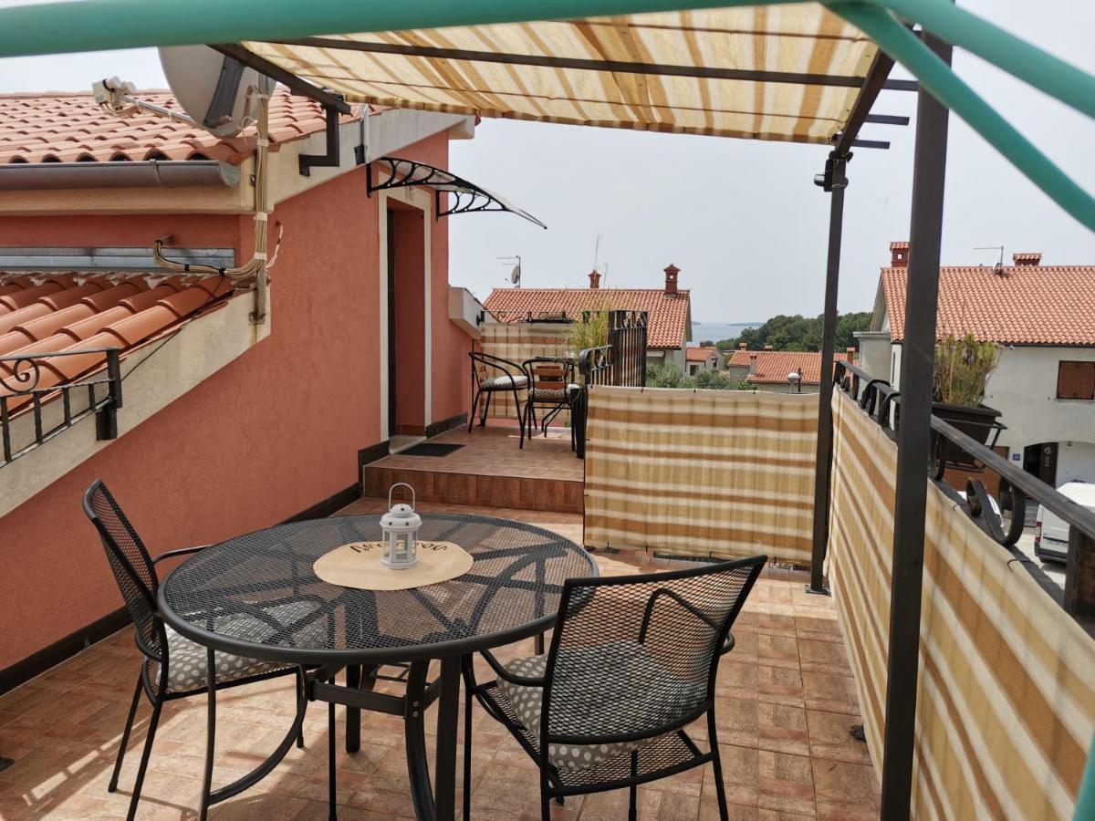 Apartments Babic Fazana Exterior photo