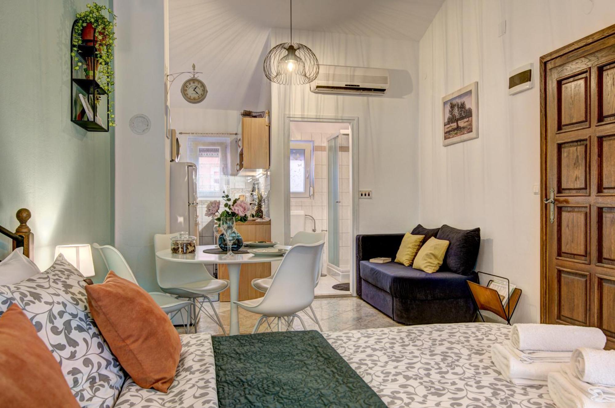 Apartments Babic Fazana Exterior photo