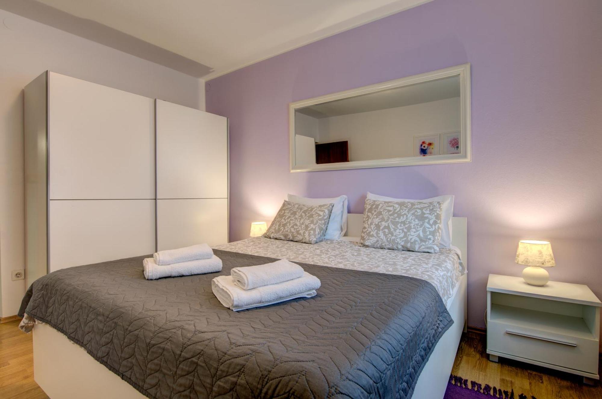 Apartments Babic Fazana Exterior photo