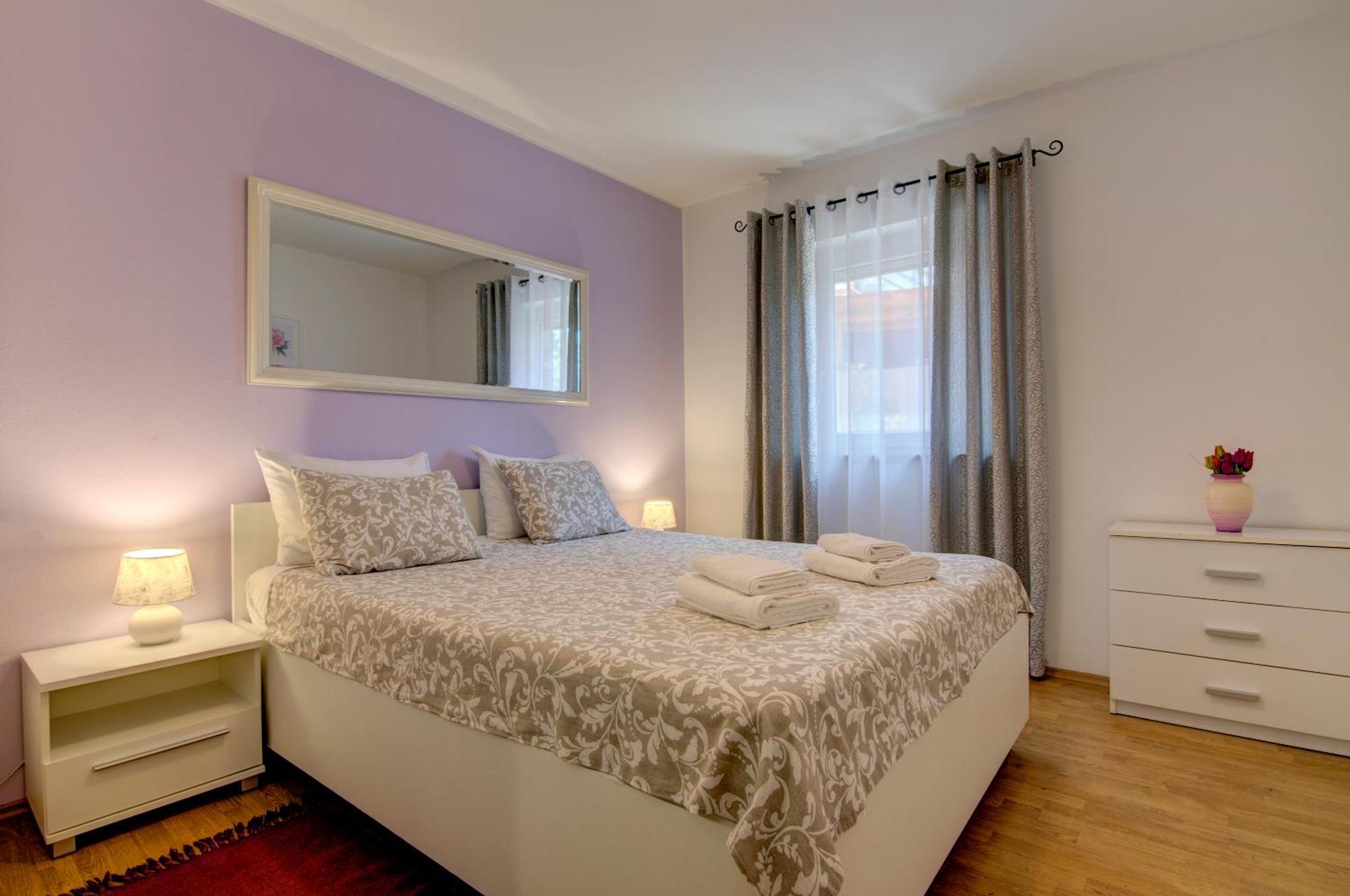 Apartments Babic Fazana Exterior photo